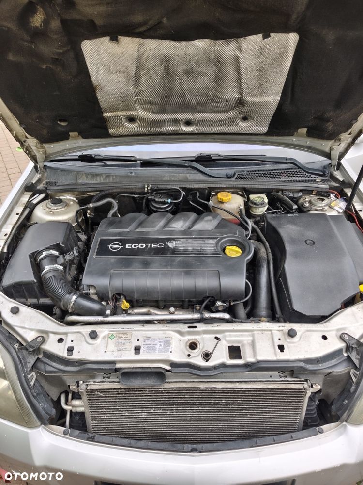 Opel Vectra - 8