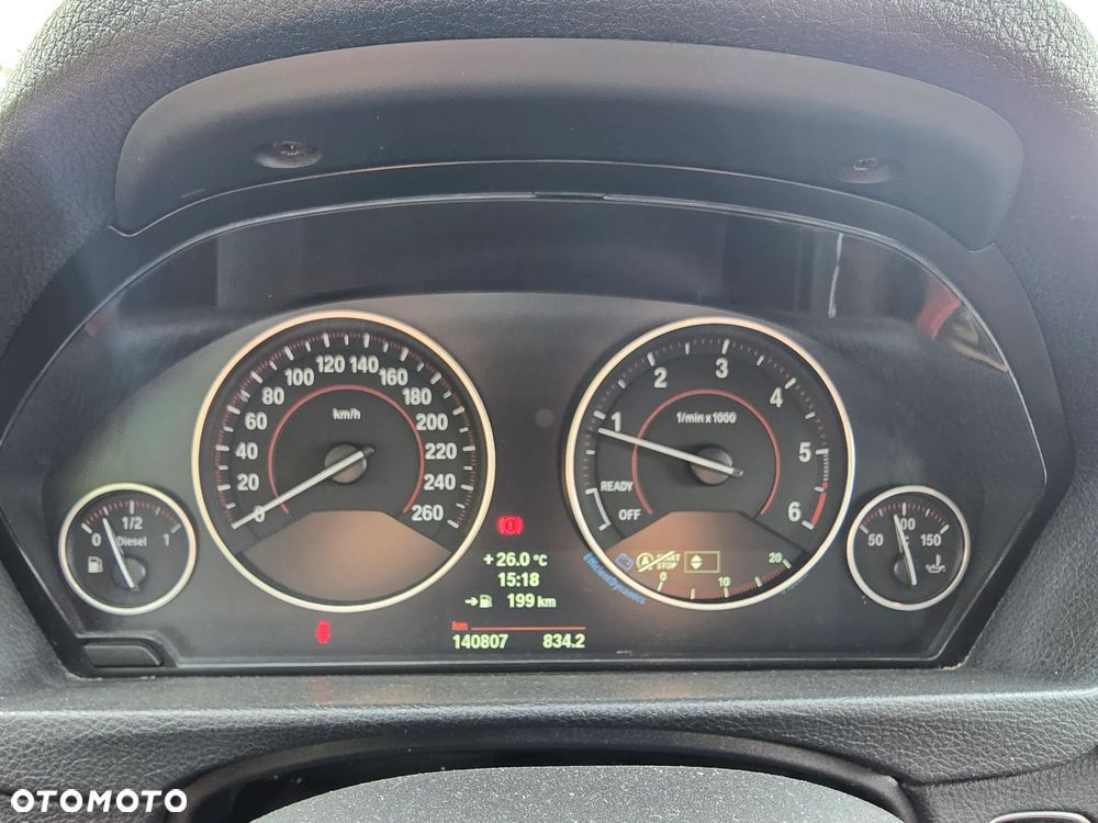 BMW Seria 3 318d DPF Edition Sport - 17