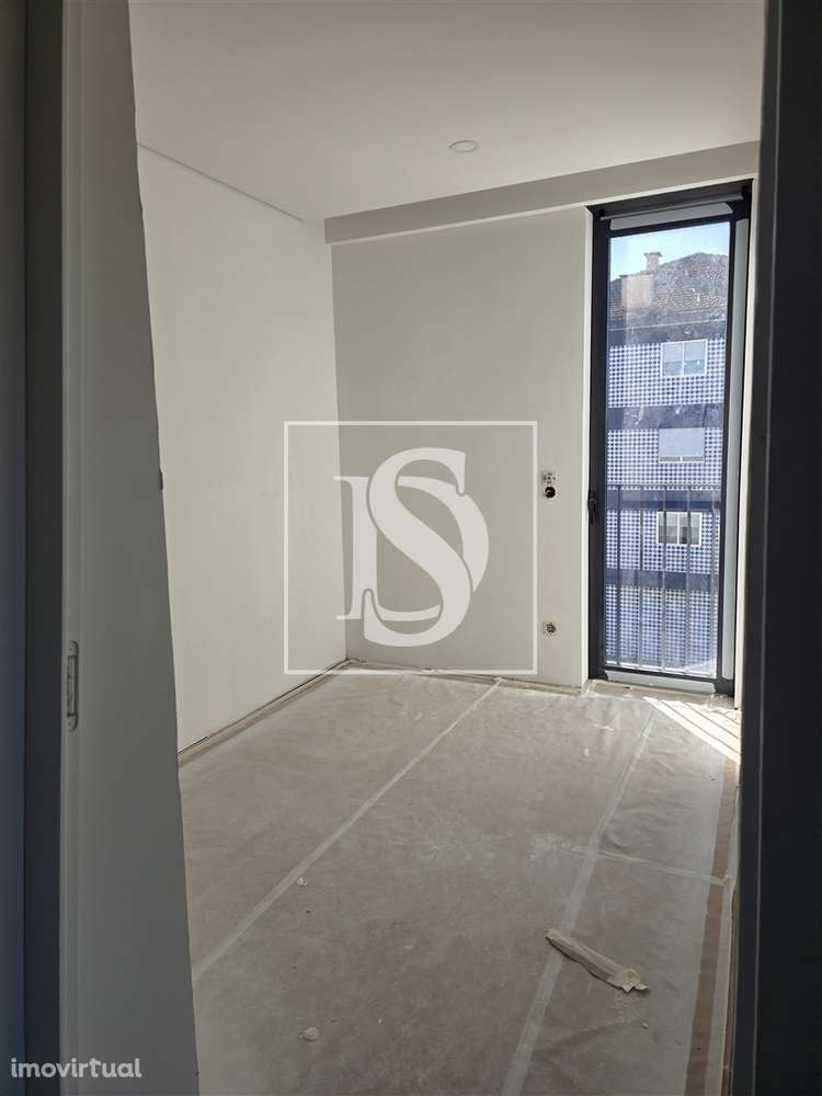 Apartamento T1+1 Venda em Águas Santas,Maia - Grande imagem: 3/9