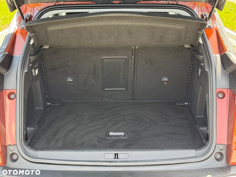 Peugeot 3008 1.6 BlueHDi Style S&S - 9