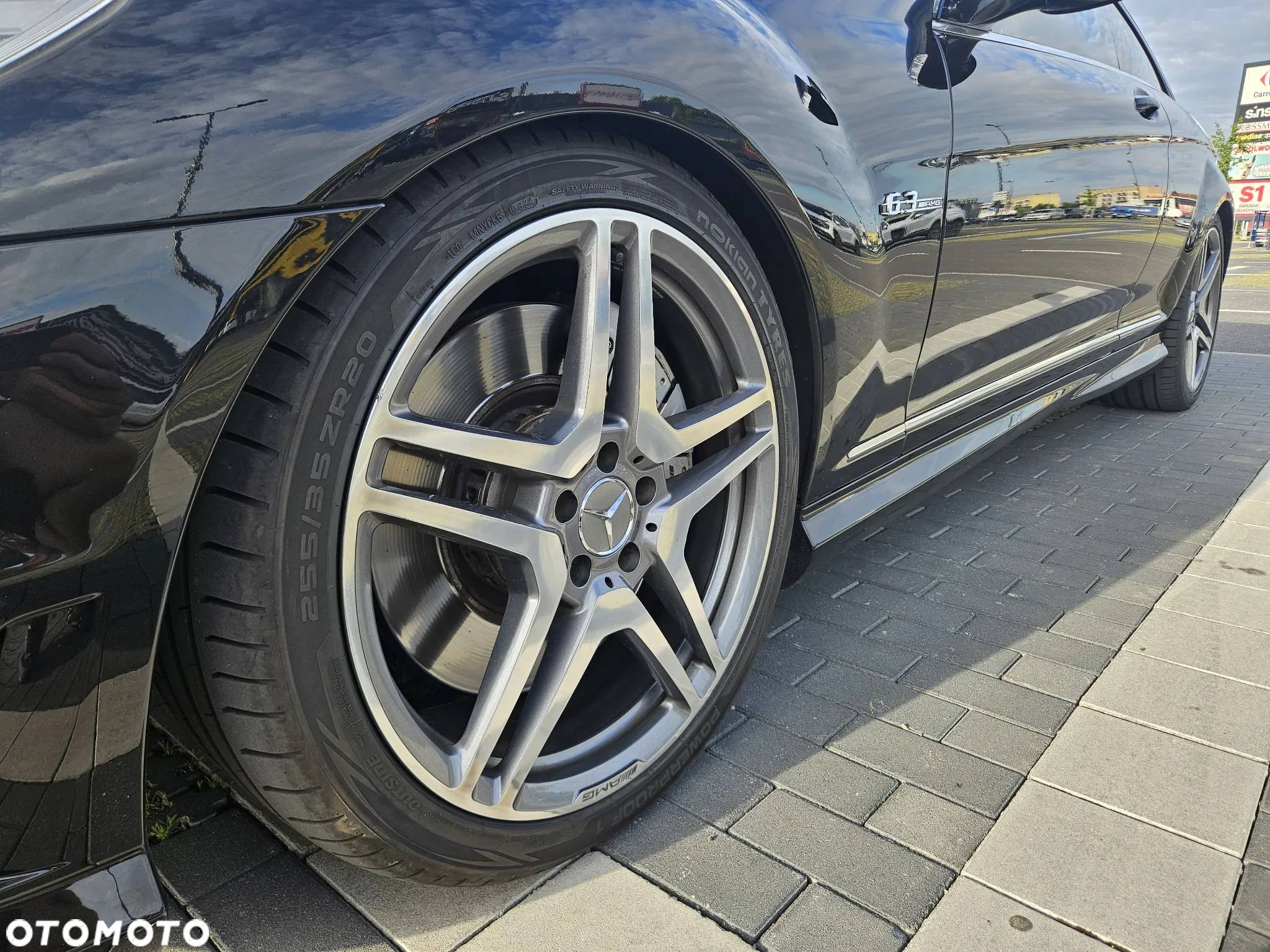 Mercedes-Benz CL 63 AMG 7G-TRONIC - 16