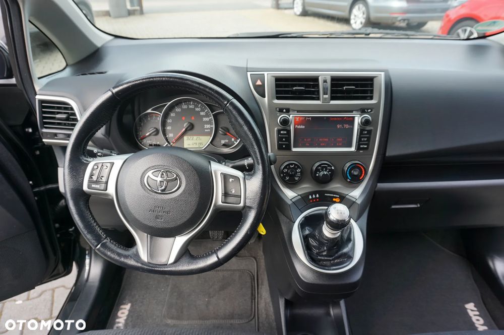 Toyota Verso S 1.33 VVT-i - 31