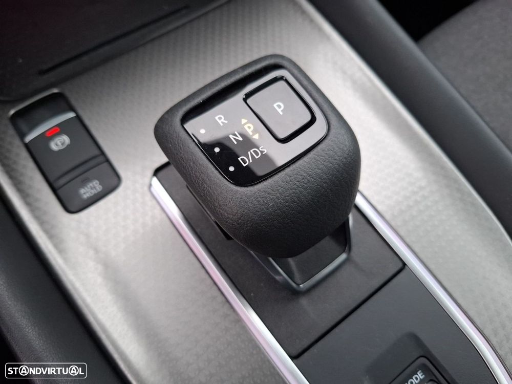 Nissan Qashqai 1.3 DIG-T Advance Xtronic - 19