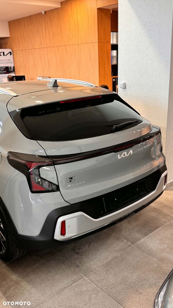 Kia XCeed - 8