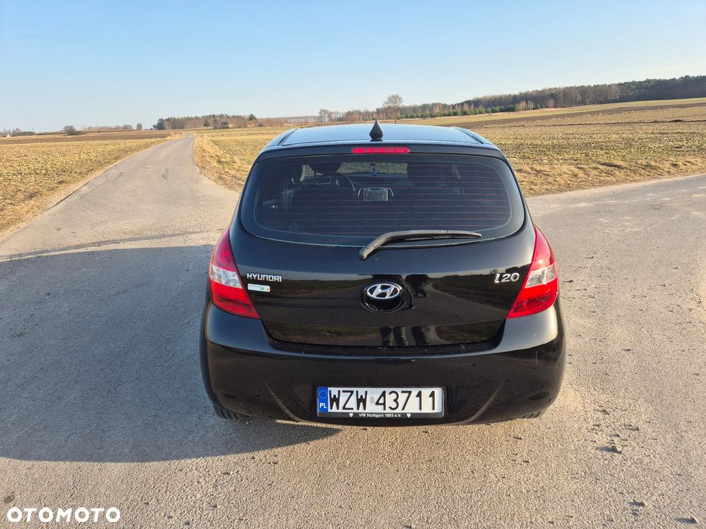 Hyundai i20 1.2 UEFA EURO 2012 Edition - 13