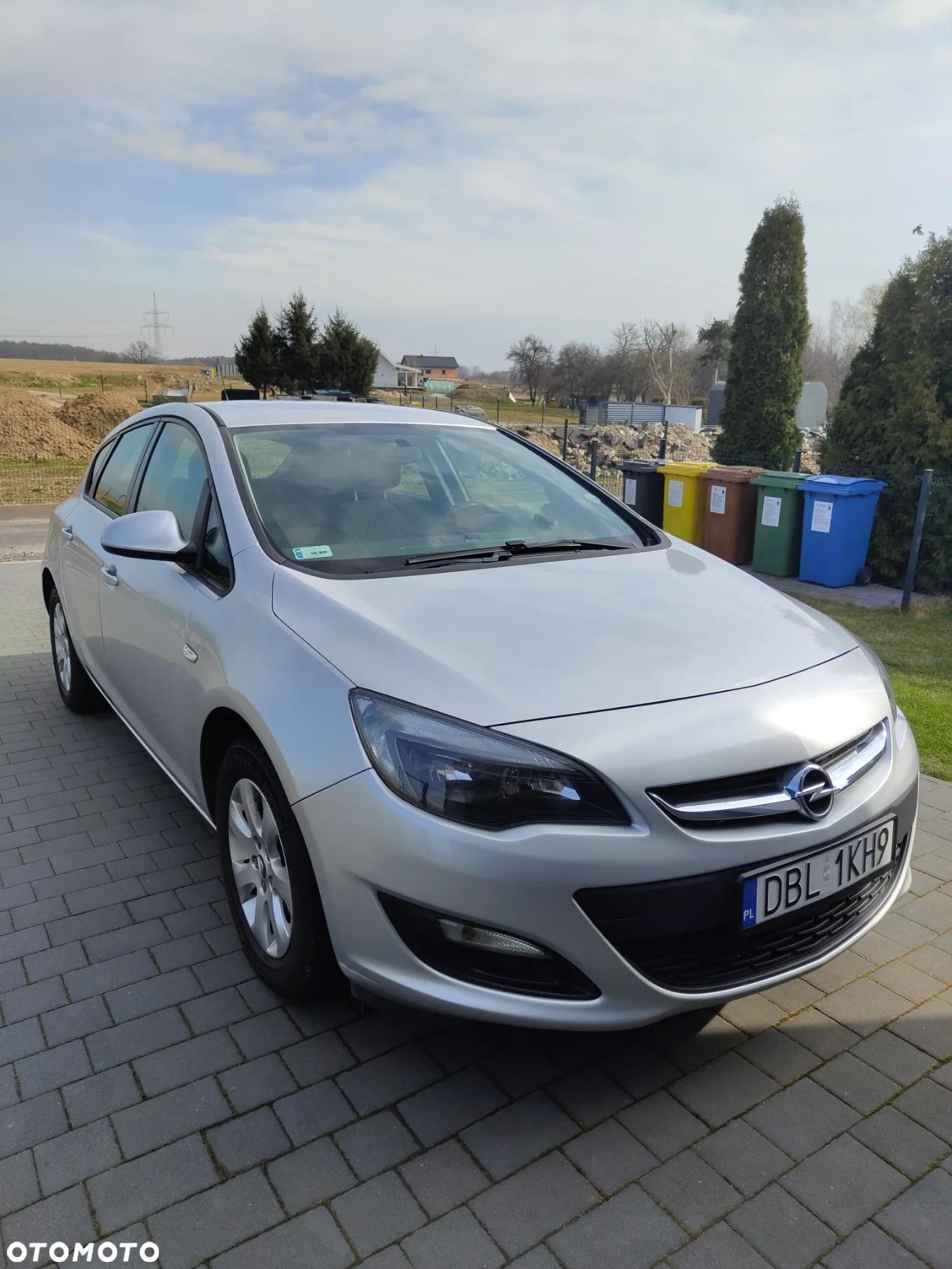 Opel Astra IV 1.6 CDTI Enjoy - 1