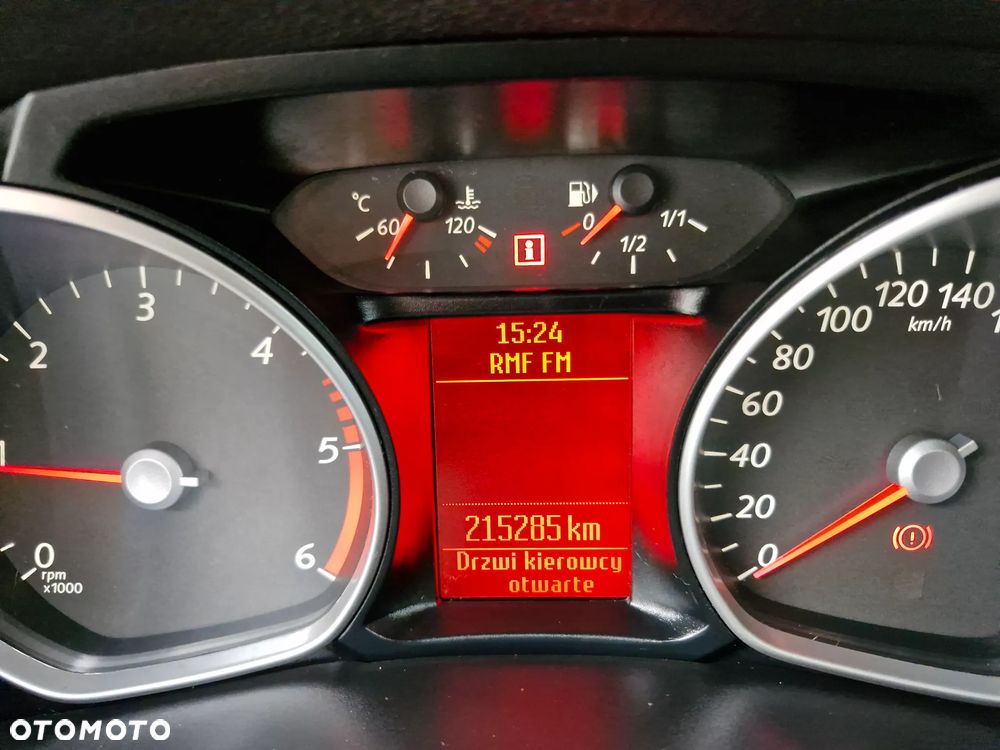 Ford Mondeo 1.8 TDCi Titanium - 31