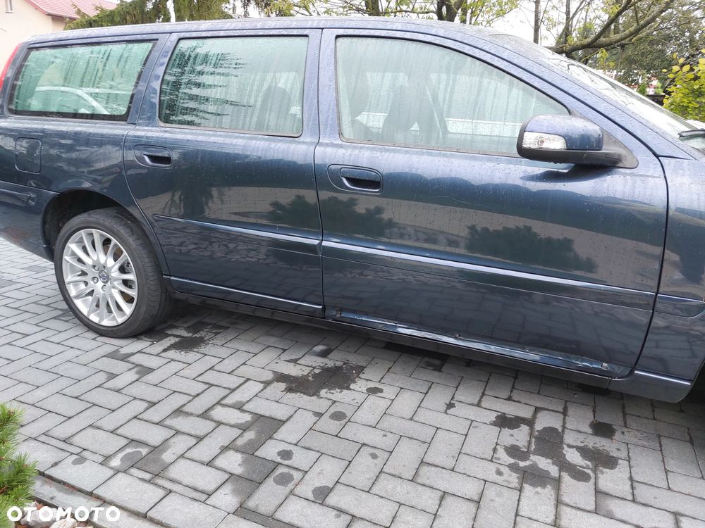 Volvo V70 2.5T AWD Summum - 16