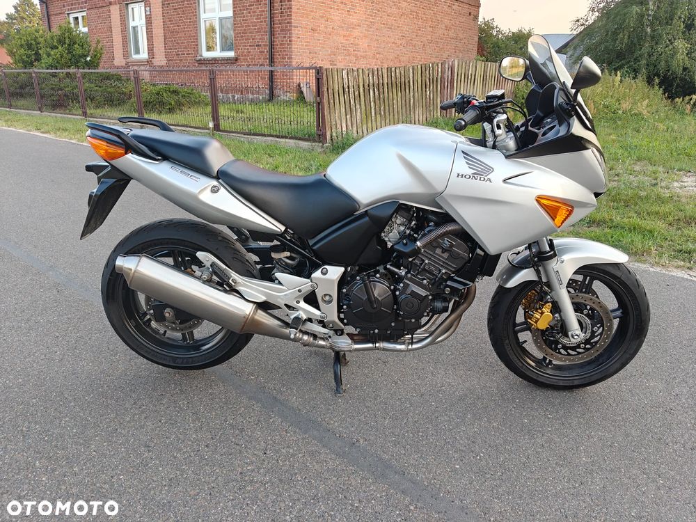 Honda CBF - 3