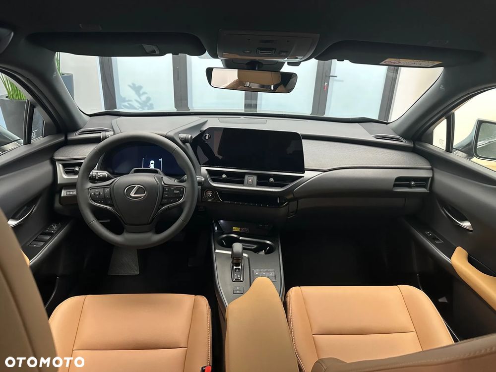 Lexus UX - 6