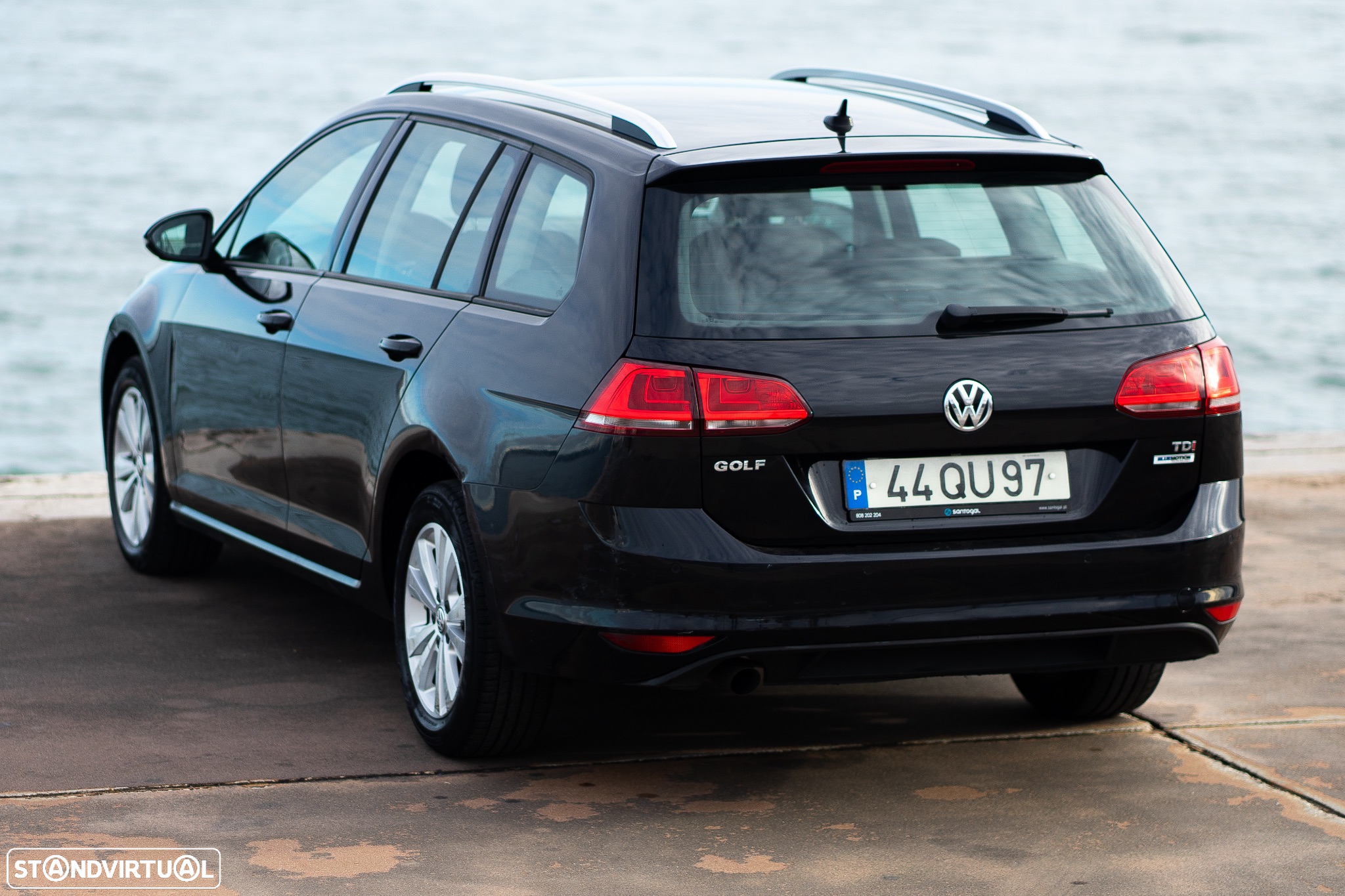 VW Golf Variant 1.6 TDi BlueMotion Confortline - 18