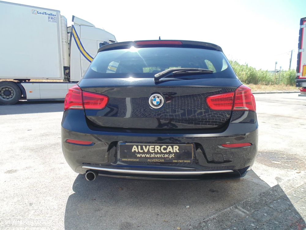 BMW 116 d Line Urban Auto - 11