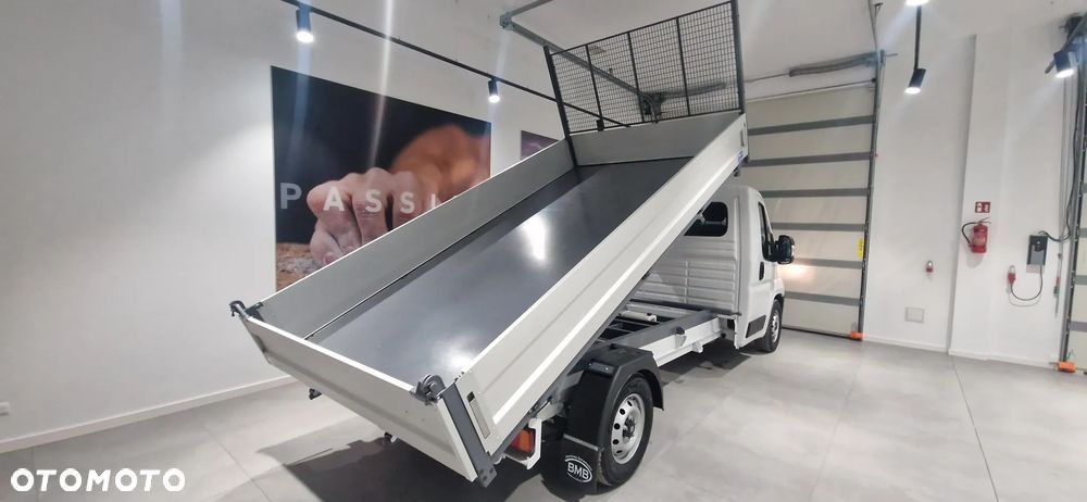 Fiat Rocznik 2025! - 10