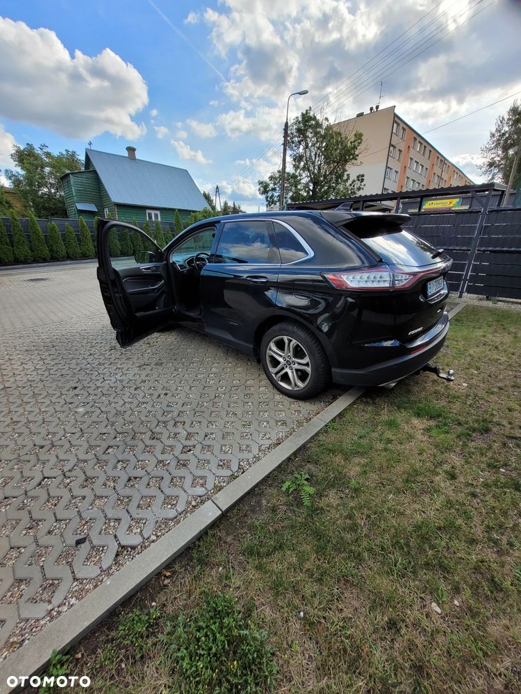 Ford Edge - 11