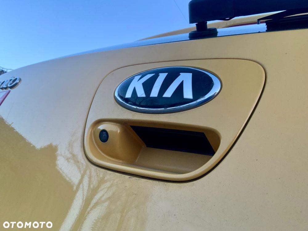 Kia Picanto 1.2 L AMT - 18