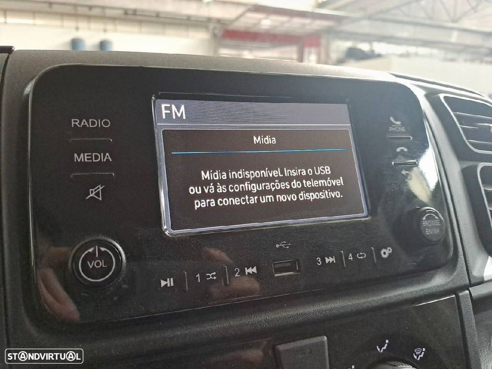 Peugeot Boxer 2.2 BlueHDi 140 S&S 335 L2H2 - 20