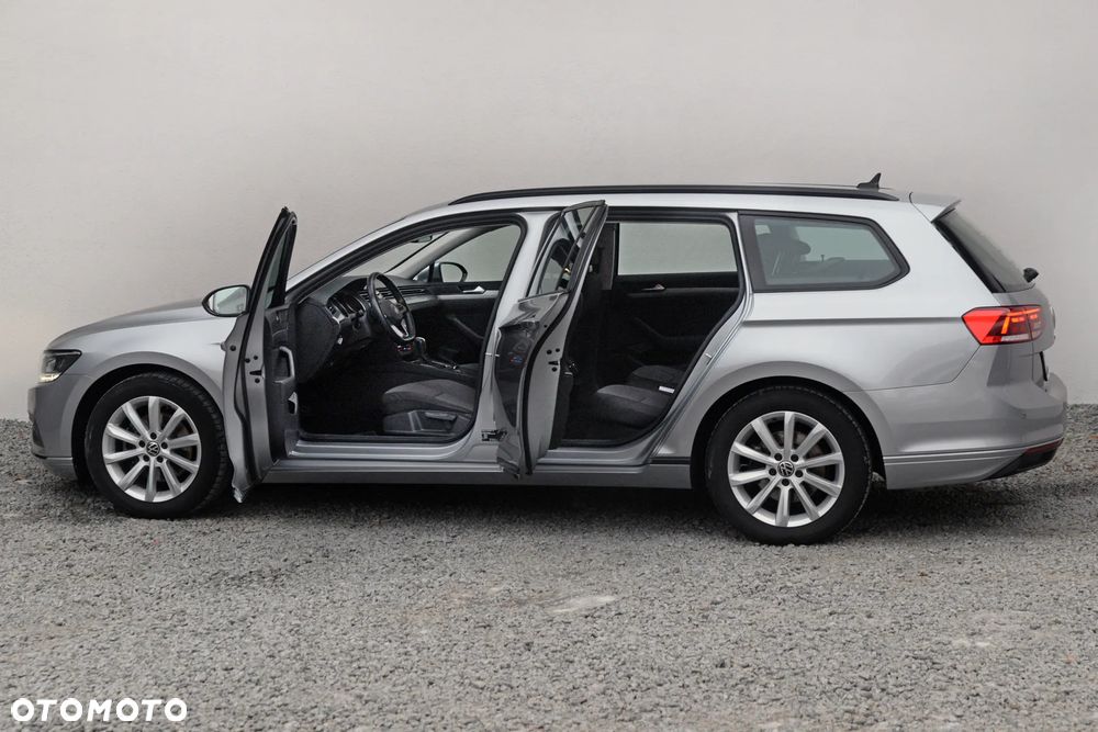Volkswagen Passat 1.5 TSI EVO Elegance DSG - 22