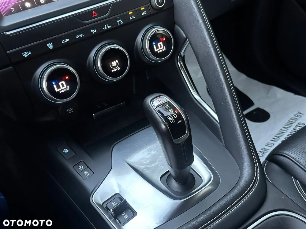 Jaguar E-Pace D150 AWD R-Dynamic - 31