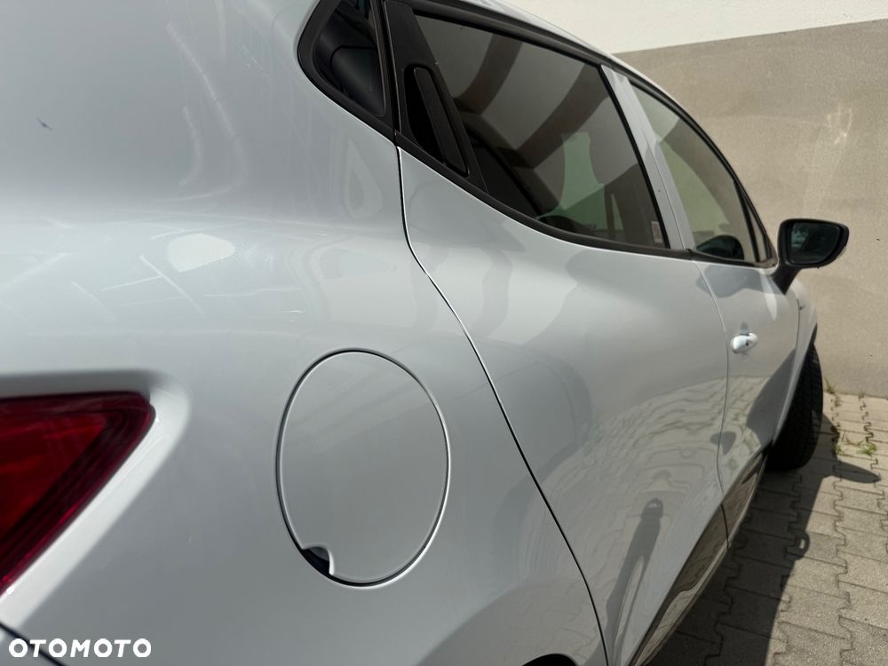 Renault Clio 0.9 Energy TCe Limited EU6 - 29