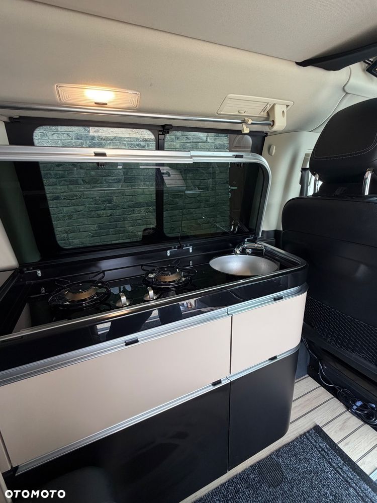 Mercedes-Benz Klasa V 300 d 4-Matic Exclusive 9G-Tronic (d³ugi) - 17