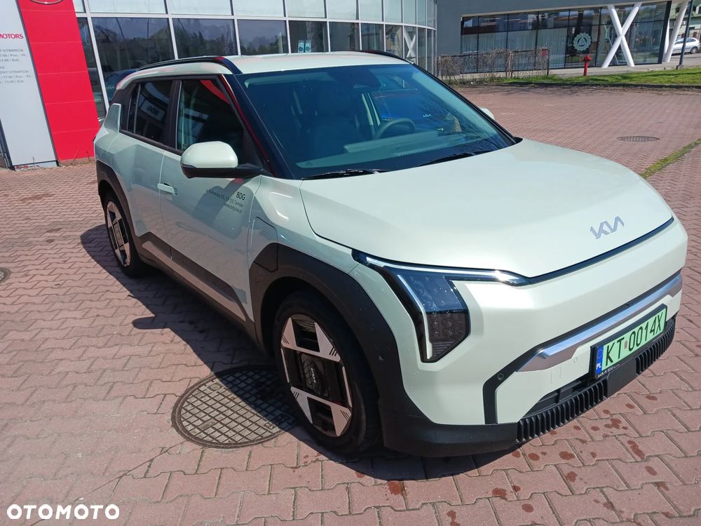 Kia EV3 81.4kWh Business Line - 2