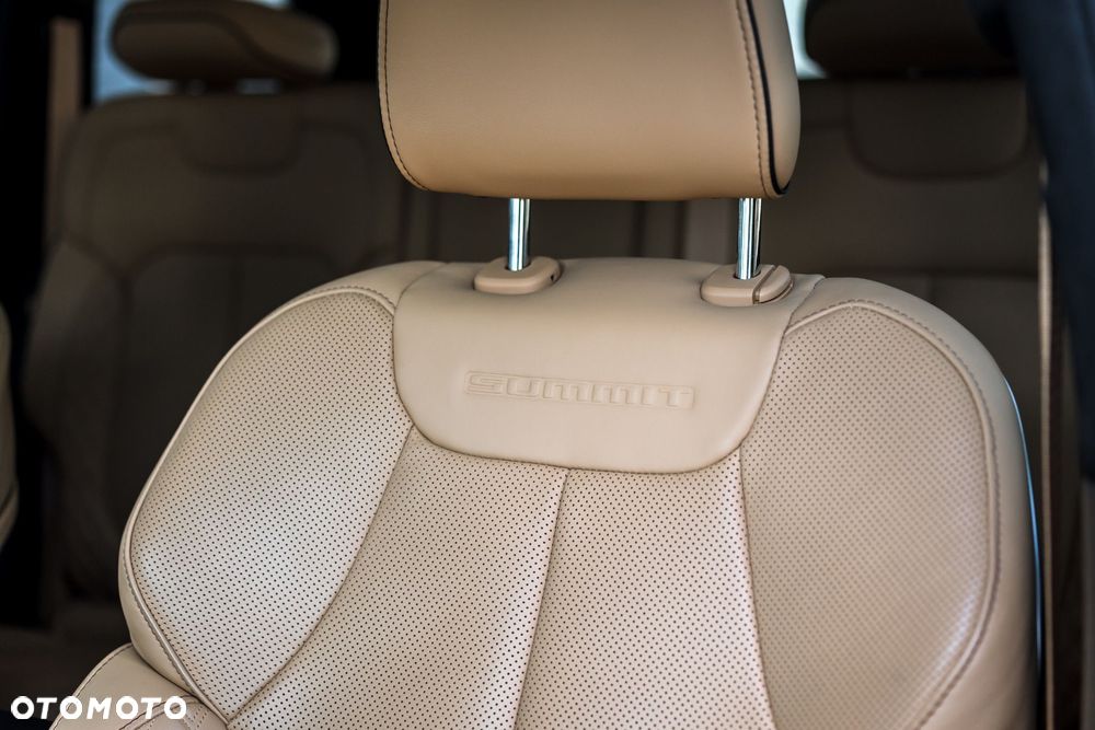 Jeep Grand Cherokee 3.6 V6 Summit - 21