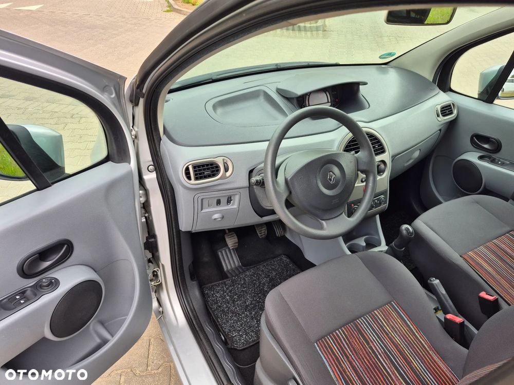Renault Modus 1.2 16V Expression - 8