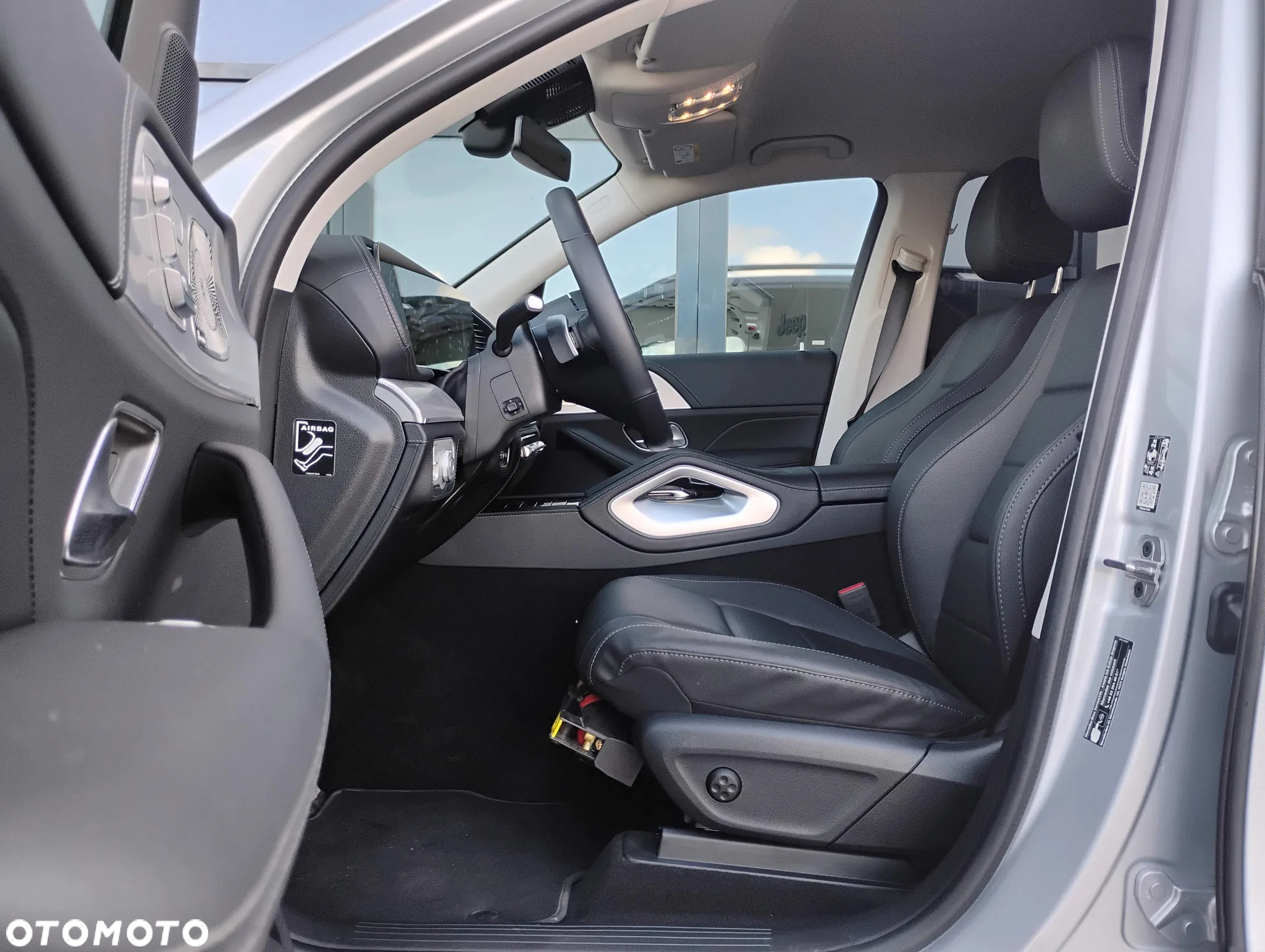 Mercedes-Benz GLE 300 d 4-Matic - 11