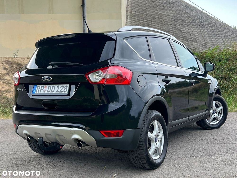Ford Kuga 2.0 TDCi Titanium - 32