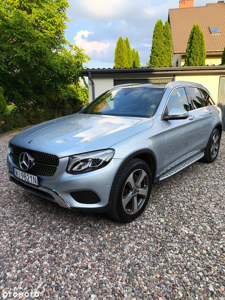Mercedes-Benz GLC 300 4Matic 9G-TRONIC Exclusive - 6