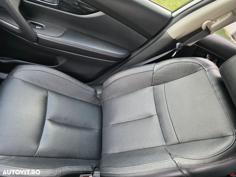 Nissan X-Trail 1.6 dCi Xtronic Tekna - 8