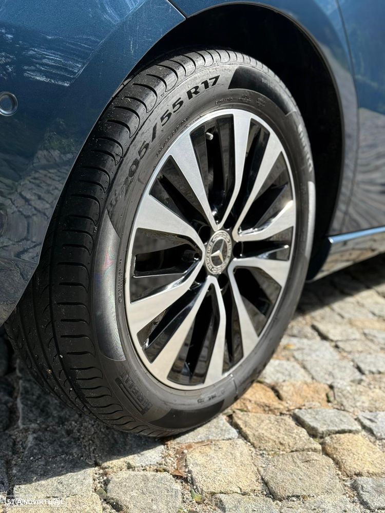 Mercedes-Benz A 250 e 8G-DCT Style - 16