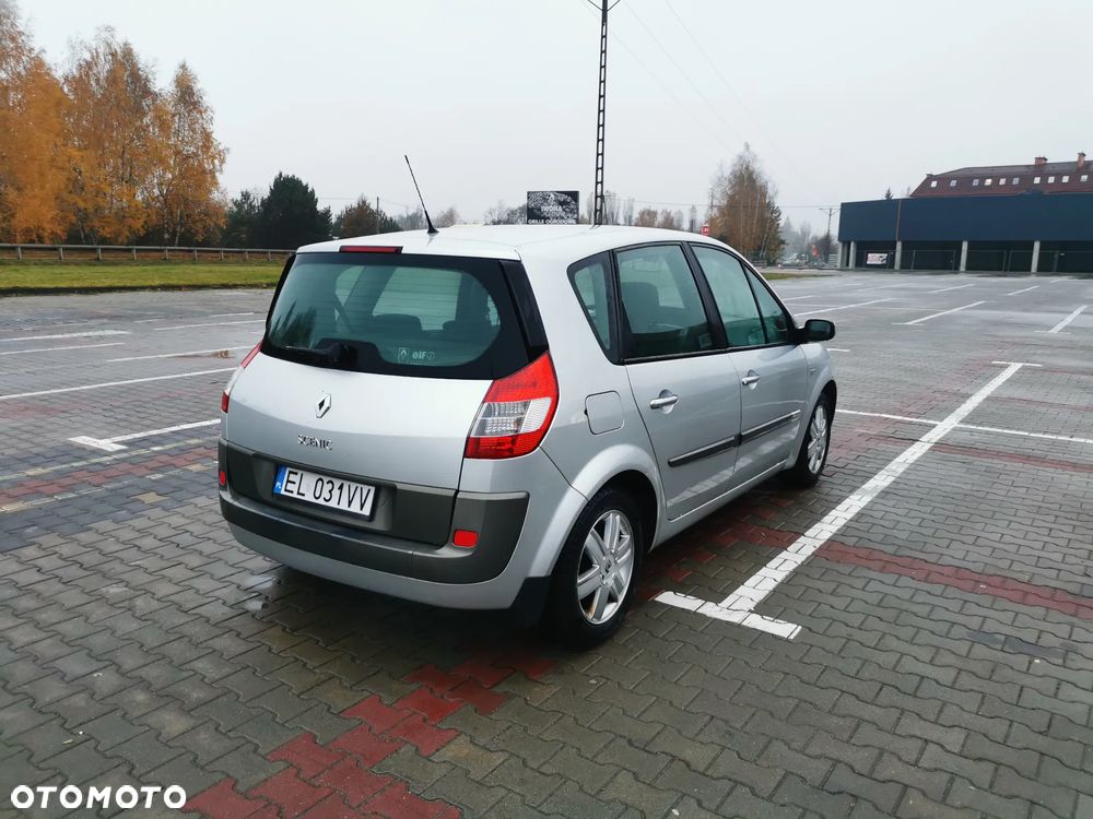 Renault Scenic - 9