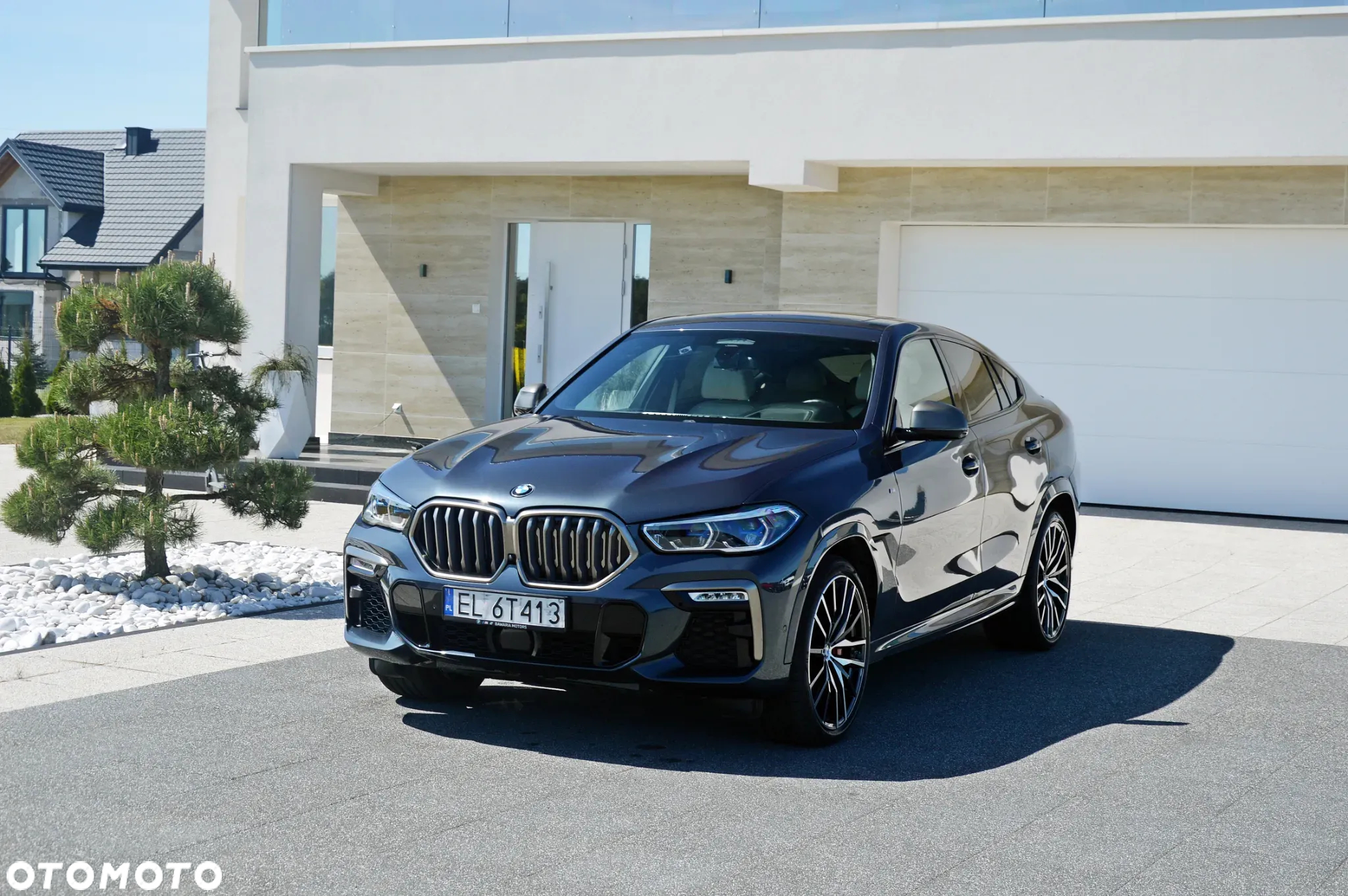 BMW X6 M50i - 10