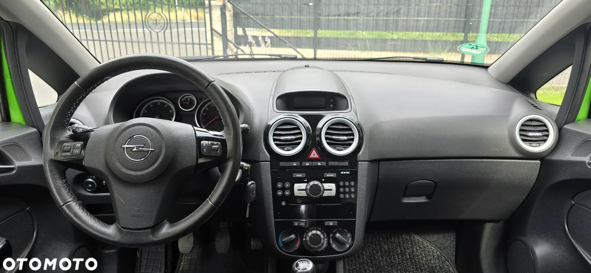 Opel Corsa 1.4 16V Energy - 10