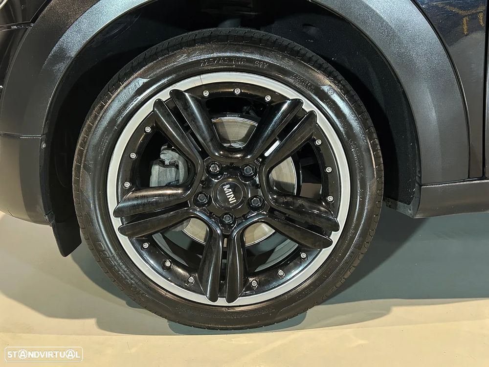 MINI Countryman Cooper SD ALL4 - 11