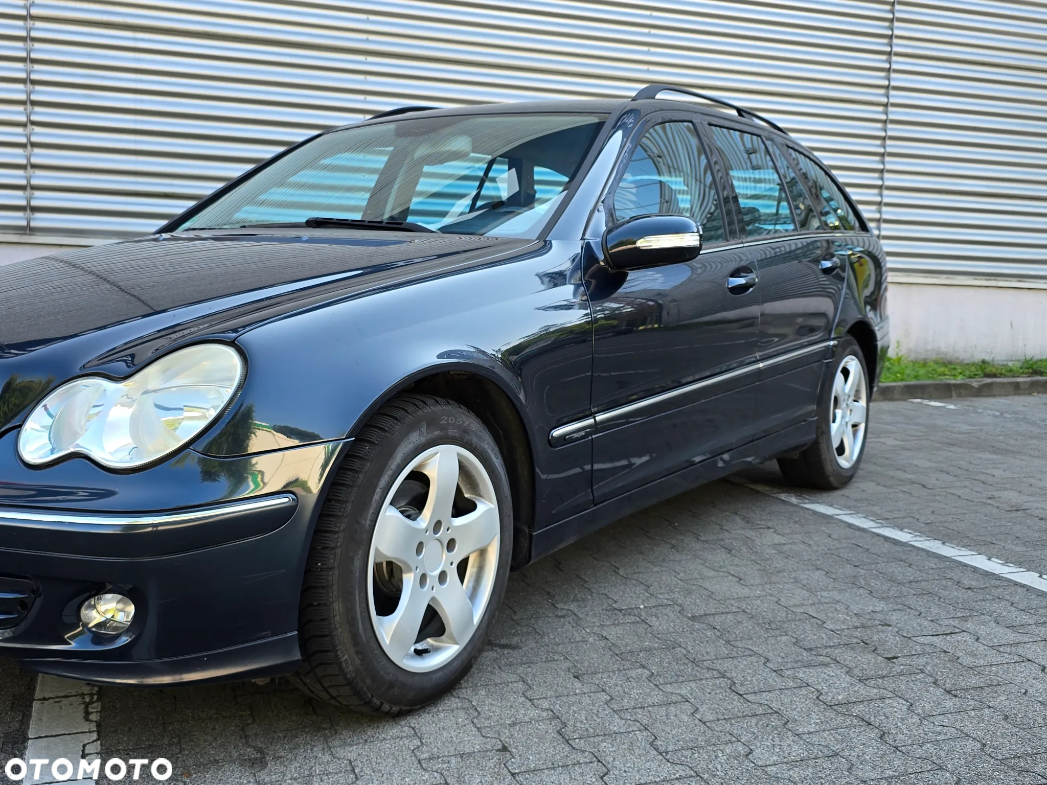 Mercedes-Benz Klasa C 180 T Kompressor Avantgarde - 27