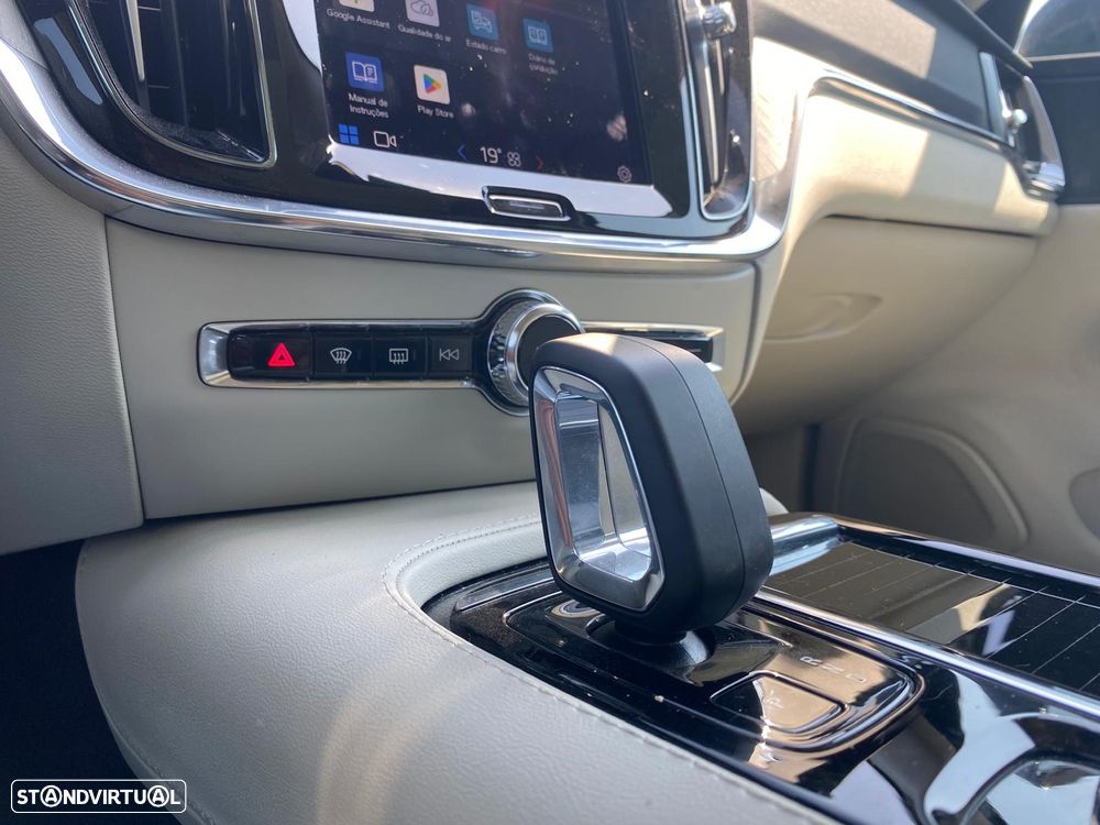 Volvo V60 2.0 T6 AWD TE Plus Bright - 22