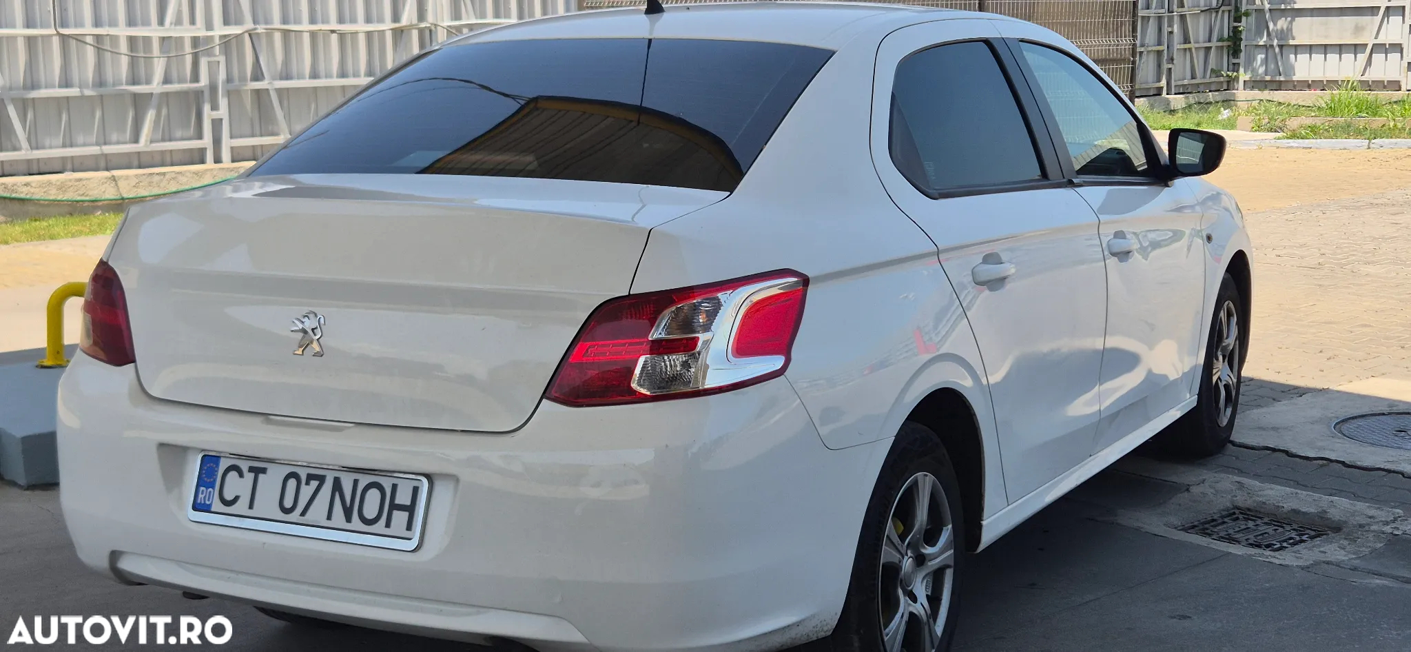 Peugeot 301 - 5