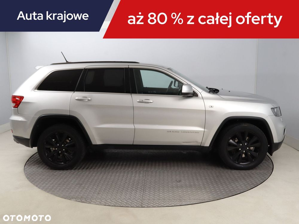 Jeep Grand Cherokee - 8