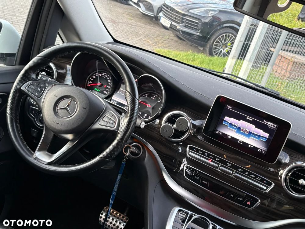 Mercedes-Benz Klasa V 250 d 4-Matic Avantgarde 7G-Tronic (długi) - 16