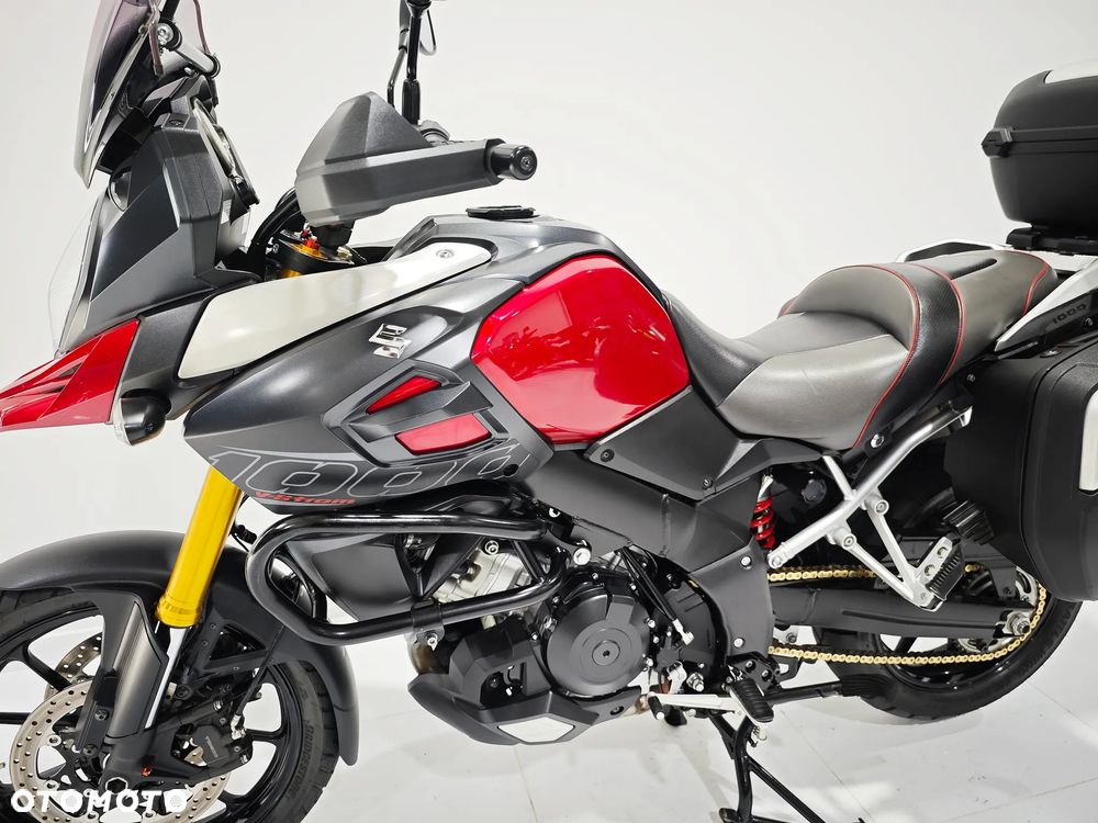Suzuki V-STROM - 20