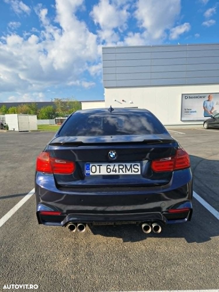 BMW Seria 3 320d - 3