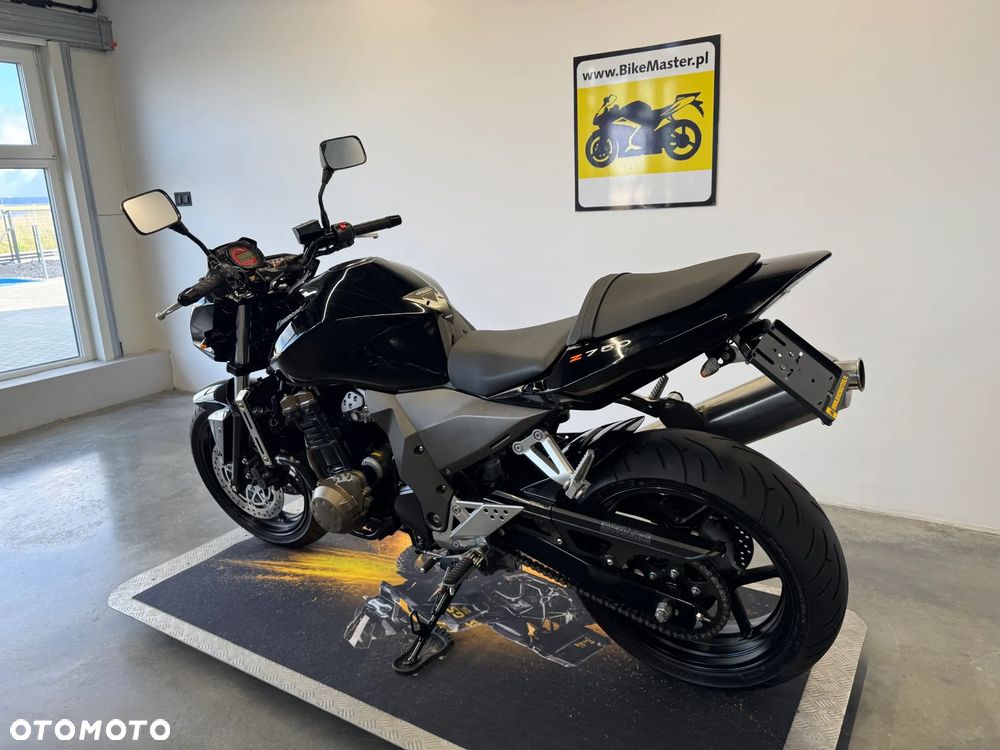 Kawasaki Z - 6