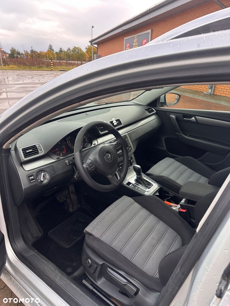 Volkswagen Passat 2.0 TDI 4Mot Highline DSG - 11