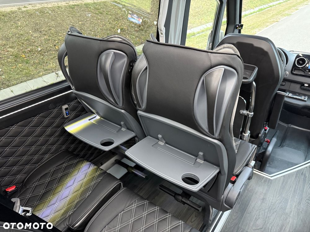 Mercedes-Benz Sprinter 519 - 39