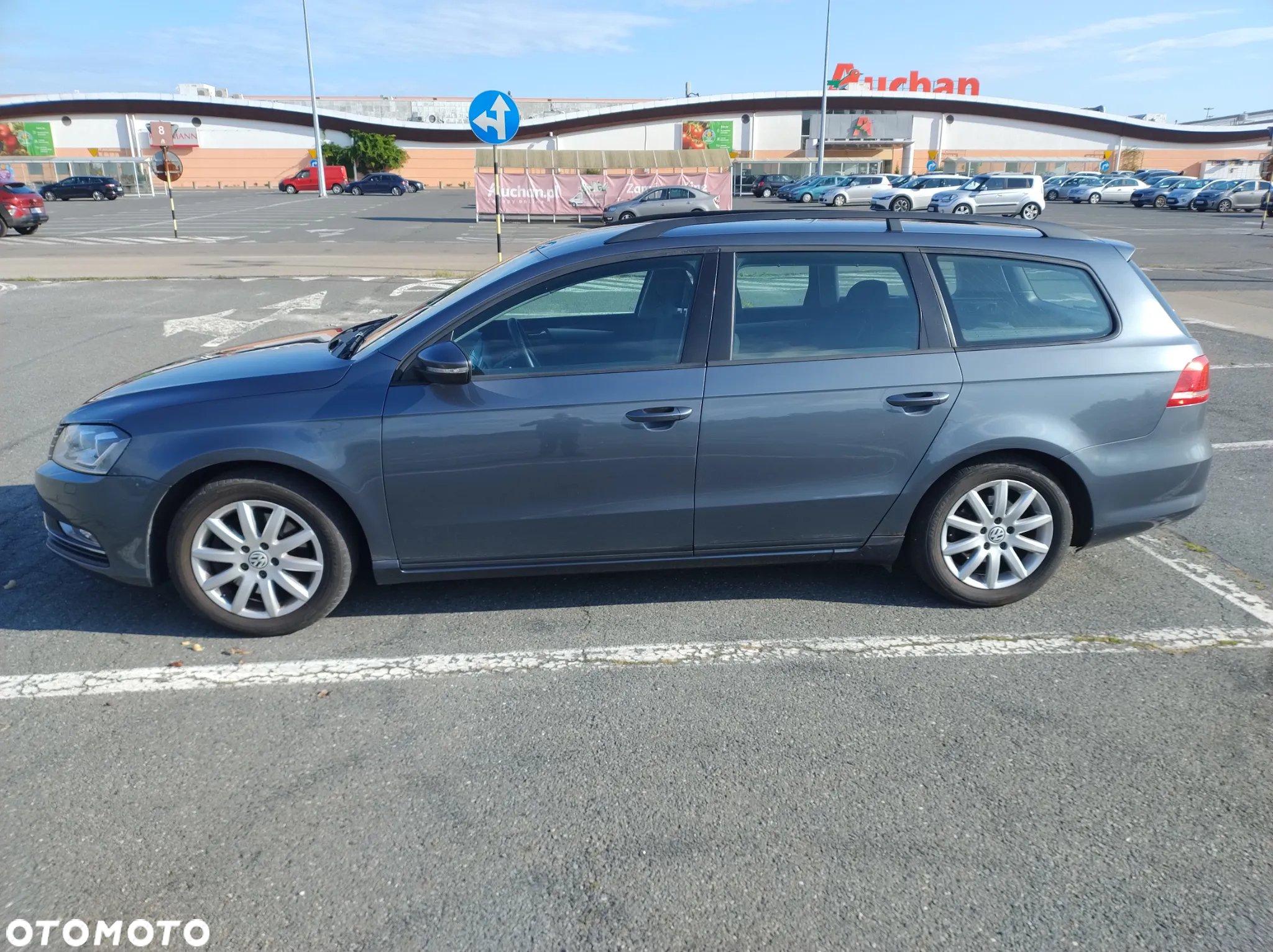 Volkswagen Passat 2.0 TDI Trendline - 2