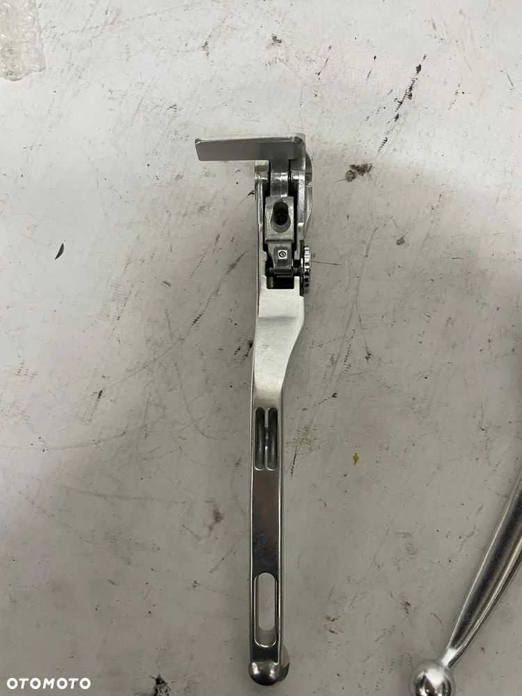 Klamki sprzęgła i hamulca BMW - 4