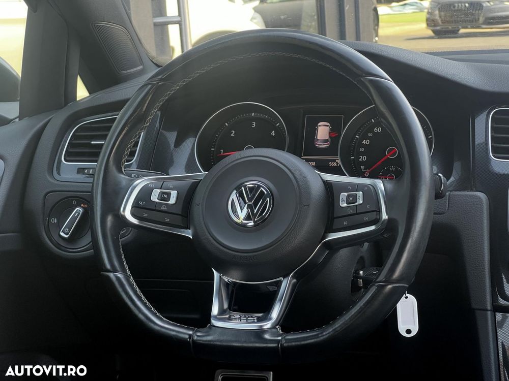 VOLKSWAGEN Golf 2014 — imagine 32