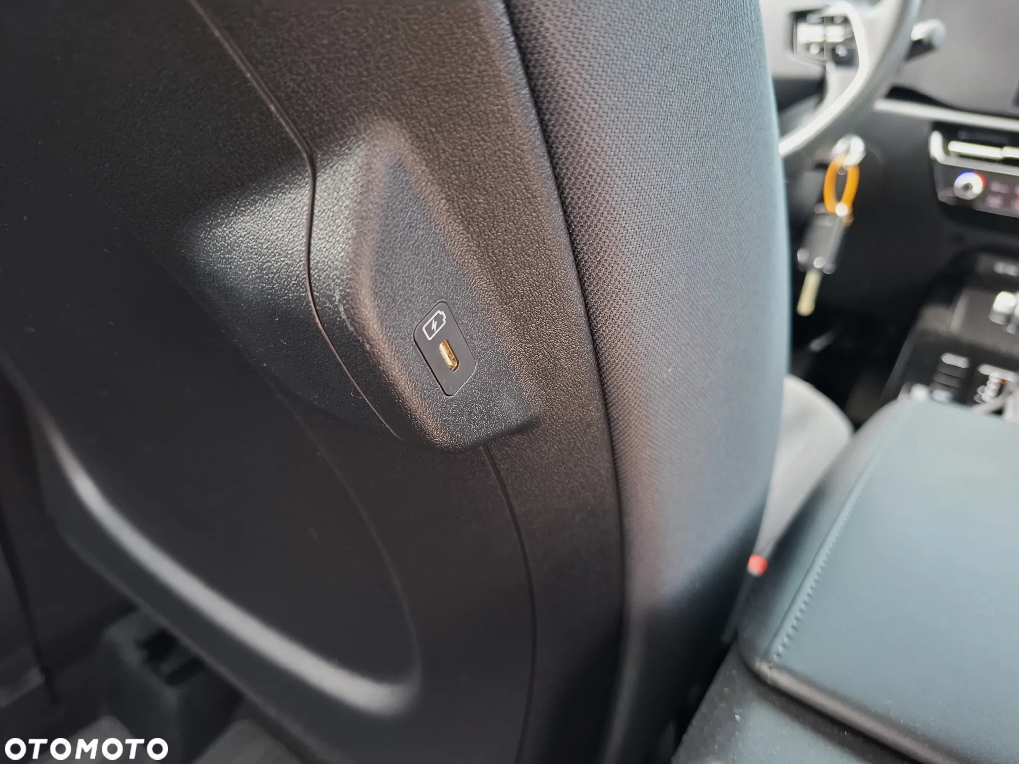 Kia Niro 1.6 GDI Hybrid M - 29